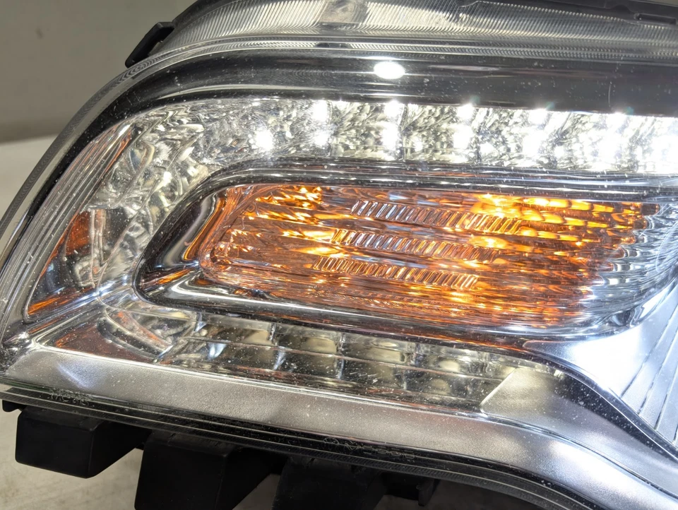 ✅ 15-23 Chrysler 300c Izquierdo LH Faro Lado del Conductor Faro Faro AFS HID LED Probado Foto 2 de 4