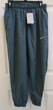 NWT Nike Form Dri-FIT Tapered Versatile Men's Small Green Pants FB7497-338