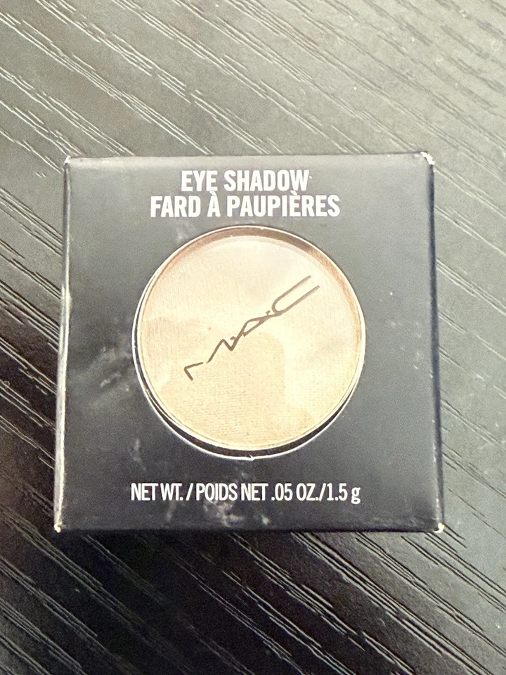 MAC Cosmetics - Slight Shimmer Eye Shadow - Shroom - 1.5g/.05oz - New In Box - Image 2 of 4