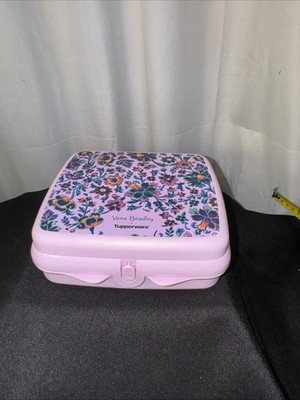 Tupperware Sandwich Keeper Vera Bradley Hinged Pink Cloud Vine Flowers Floral
