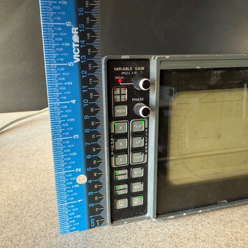 Videotek TVM-620 Waveform Monitor Vectorscope Powers On - Picture 4 of 20