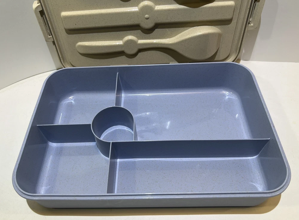 Light Blue & Tan Bento Box Compartment Lunch Box with Utensils - New Light Blue & Tan Bento Box Compartment Lunch Box with Utensils - New