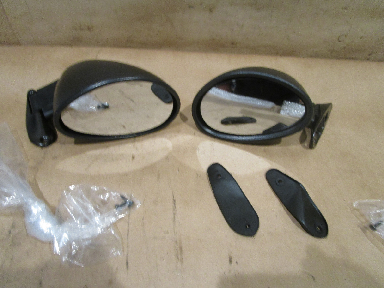 Ferrari 308  - Side View Outer Mirrors LH & RH Set-NEW