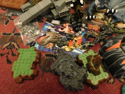 BIG Mega Bloks Lot DRAGONS Build Legend Warriors Action Figures Fortress Eggs ++ - Picture 11 of 12