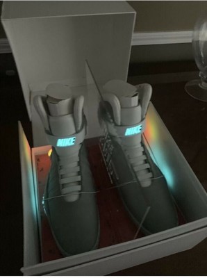 nike air mags size 7