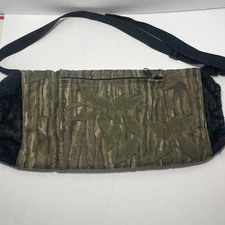 Vintage Original Realtree Camo HandMuff With Zip Pocket Adjustable Strap Hunting