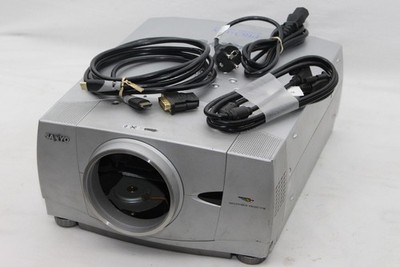 Sanyo PLC-XP56*Beamer Projektor projector 3500Lumen (Eiki LC-X50/Christie LX37)