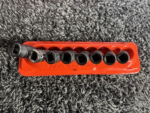 Snap-on 8pc 1/8” - 3/8” SAE 3/8" Drive Hex Allen Socket Set 208EGFAY - Picture 4 of 9