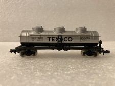 Bachmann N Scale Texaco 3 Dome Tank Car 12271-U2837-1026