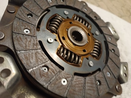 TOYOTA CELICA TA22 TA23 TA28 TA40 CLUTCH KIT ENGINE 2TB 2TG MÉCANISME EMBRAYAGE - Imagen 6 de 6