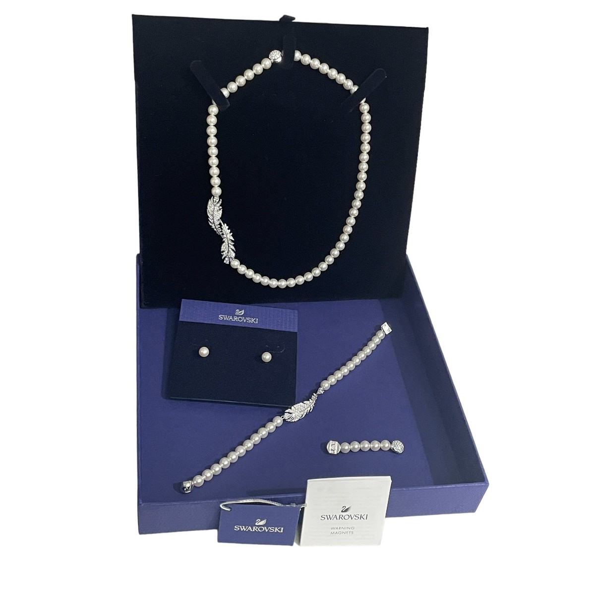 Swarovski nice pearl set Necklace, Bracelet Studs, White, Rhodium New