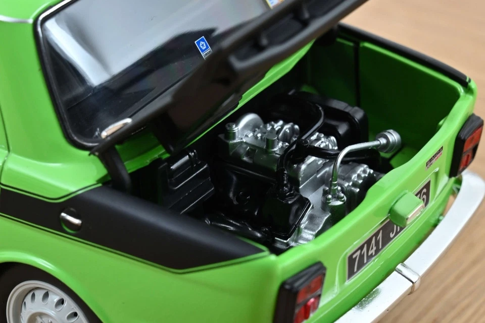 185715 Simca 1000 Rally 2 Racing Green Norev 1/18 - Image 3 of 4