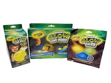 Crayola Outdoor Glow Sand Ball Shaker With 9 Sand Packets NEW