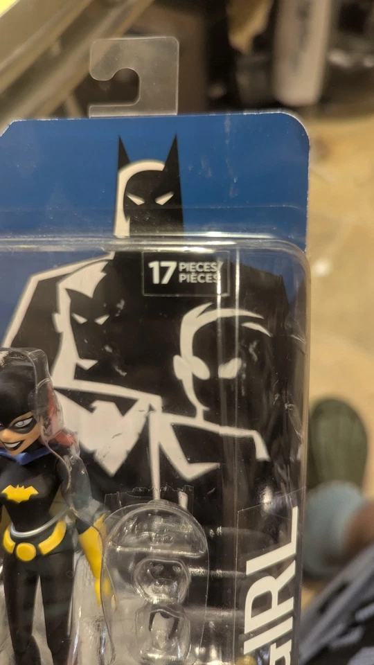 Batgirl action figure TNBA  - Image 2 of 4