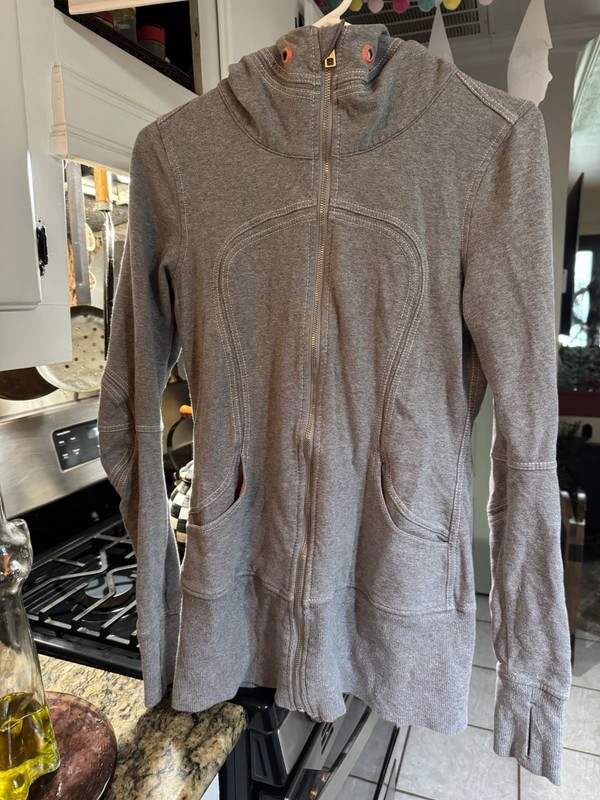 Lululemon Stride Hoodie Size 8 Womans