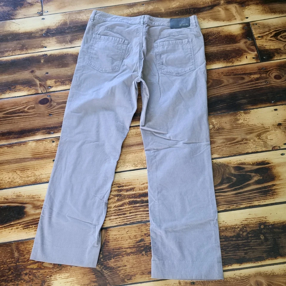 Vtg Armani Collezioni Beige Pin Corduroy Pants Men's Size 33 Measure 34x28 - Image 3 of 4