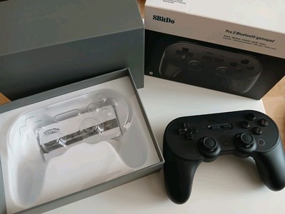 8BitDo Pro 2 Bluetooth Gamepad, Schwarz, HALL EFFECT, CONTROLLER TOP ZUSTAND.