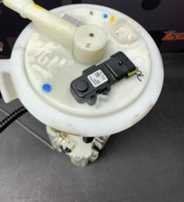 2000 PONTIAC FIREBIRD OEM FUEL PUMP W. HANGER HOUSING 