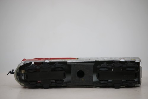 TYCO Mantua HO Scale SANTA FE 4015 Non-Powered Locomotive 1:87 Gauge - Picture 2 of 5