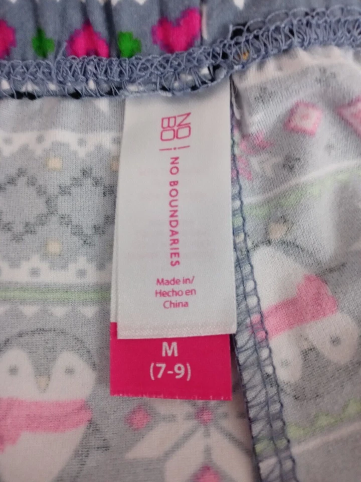 No Boundries Leggings Gray With Colorful Christmas Penguins & Snowflakes Size M - Image 4 of 4