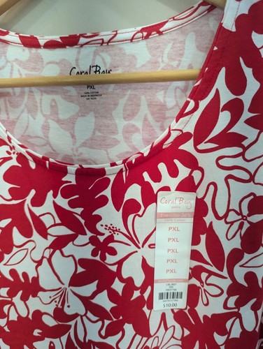 NWT Coral Bay Sleeveless Petite XL Red/White Floral Top FREE SHIPPING - Picture 2 of 5