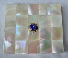 VTG MARHILL Genuine MOTHER OF PEARL MIRROR POWDER COMPACT KIWANIS INTERNATIONAL