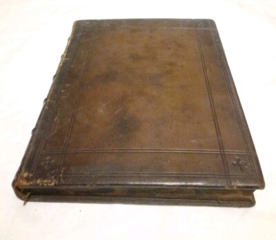 EXTREMELY RARE ORIGINAL BOOK FROM THE EARLY 1700S.  (READ DESCRIPTION)