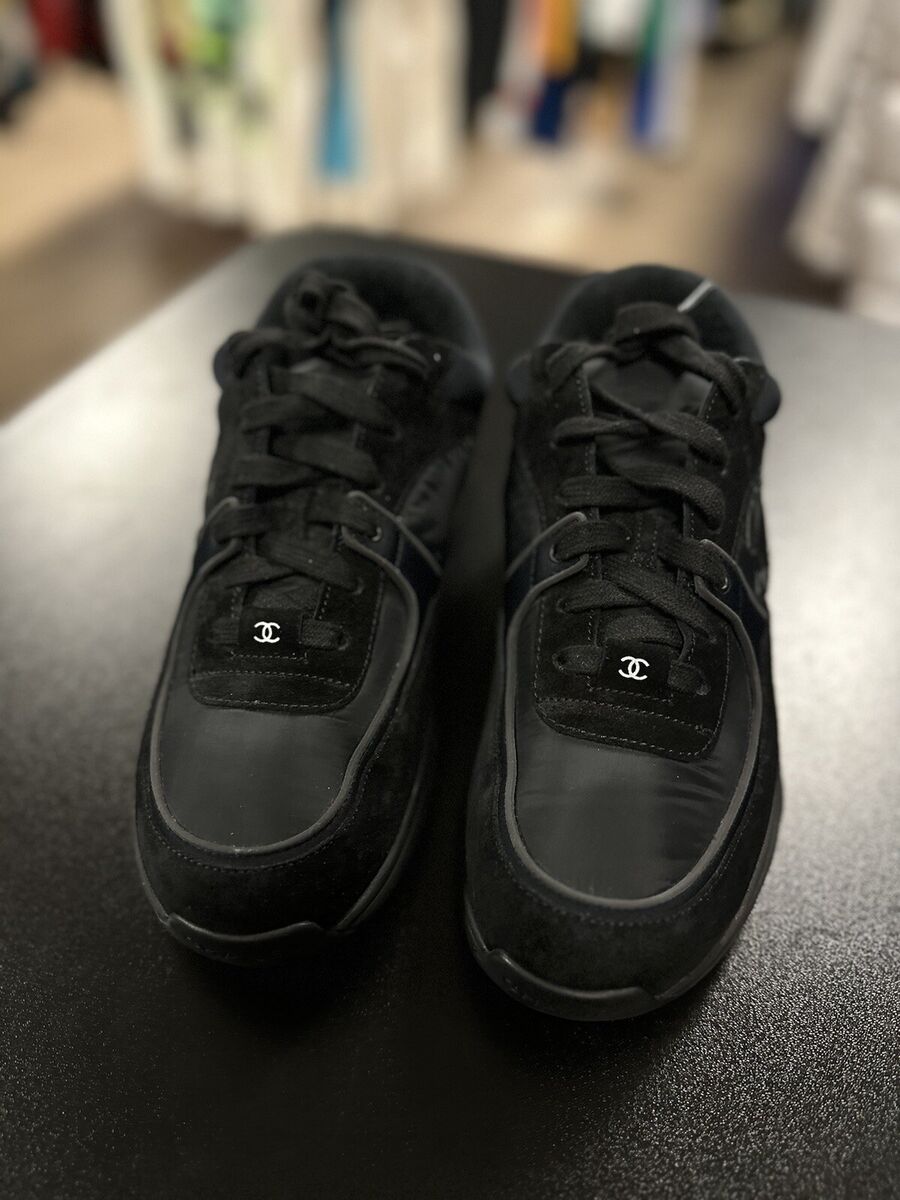 Size 37.5EU/7.5US (W) - Chanel CC Logo Sneaker Black 100 Size 37.5EU/7.5US (W) - Chanel CC Logo Sneaker Black 100