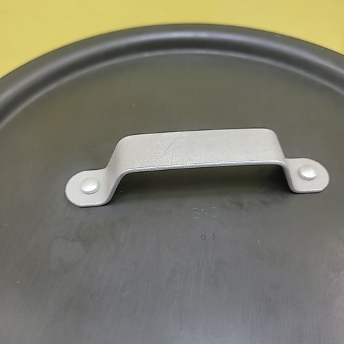 Calphalon Aluminum Cookware Anodized 8 Qt Stock Pot 808-310 0J Lid 8.5" by 12.5" - Picture 2 of 12