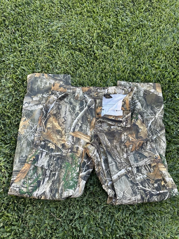 Conjunto de sudadera y pantalones de caza Kings camuflados Foto 4 de 4