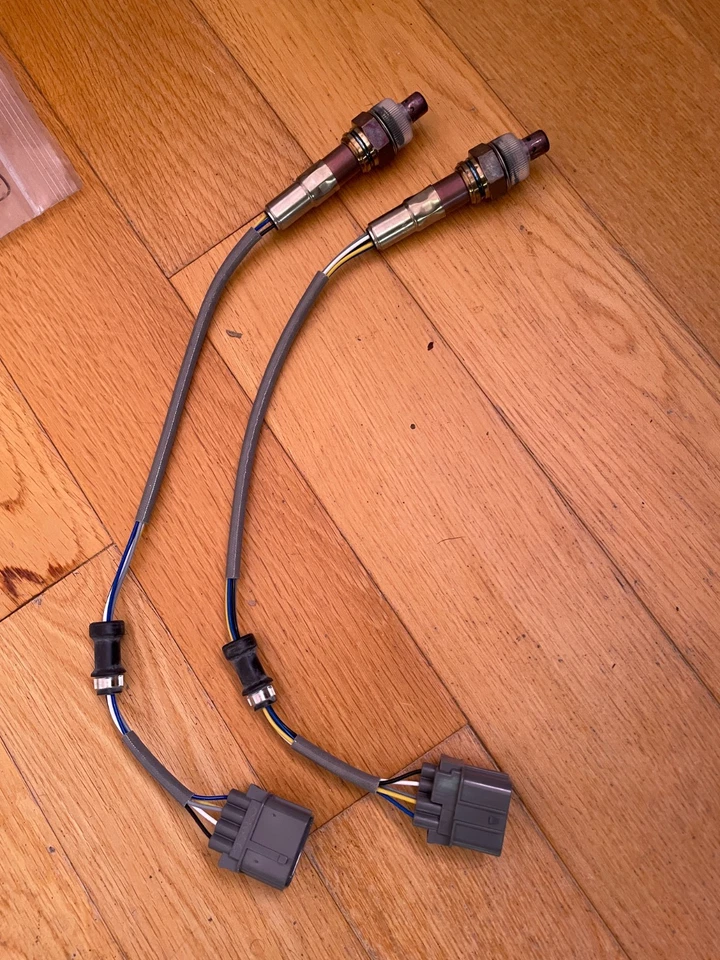 Sensor NGK O2 Número de pieza: LZA09-E1 MOTEC 57007 carreras Foto 3 de 4