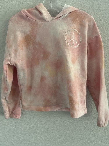 Lot of 3 girls hoodie, fleece pull over, And flannel shirt. Size 6. - Picture 4 of 7