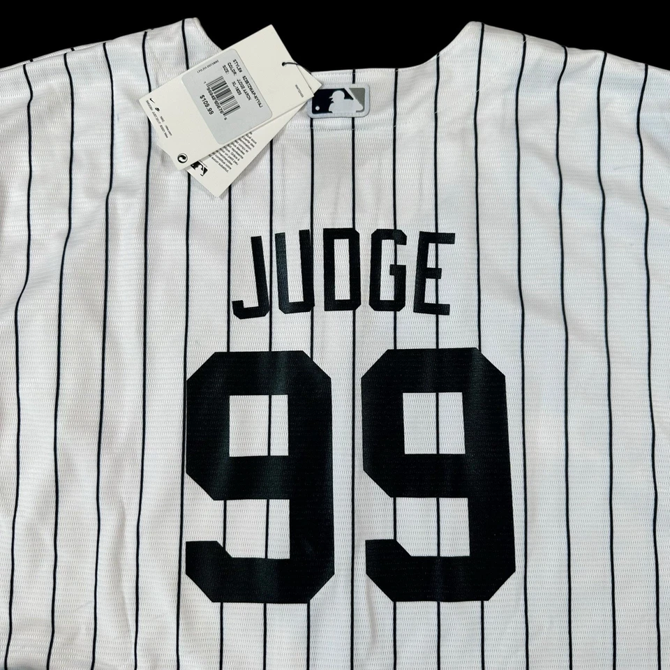 New York Yankees Youth XL Aaron Judge Home Pin Stripe Nike Youth Jersey + Socks - Image 3 of 4