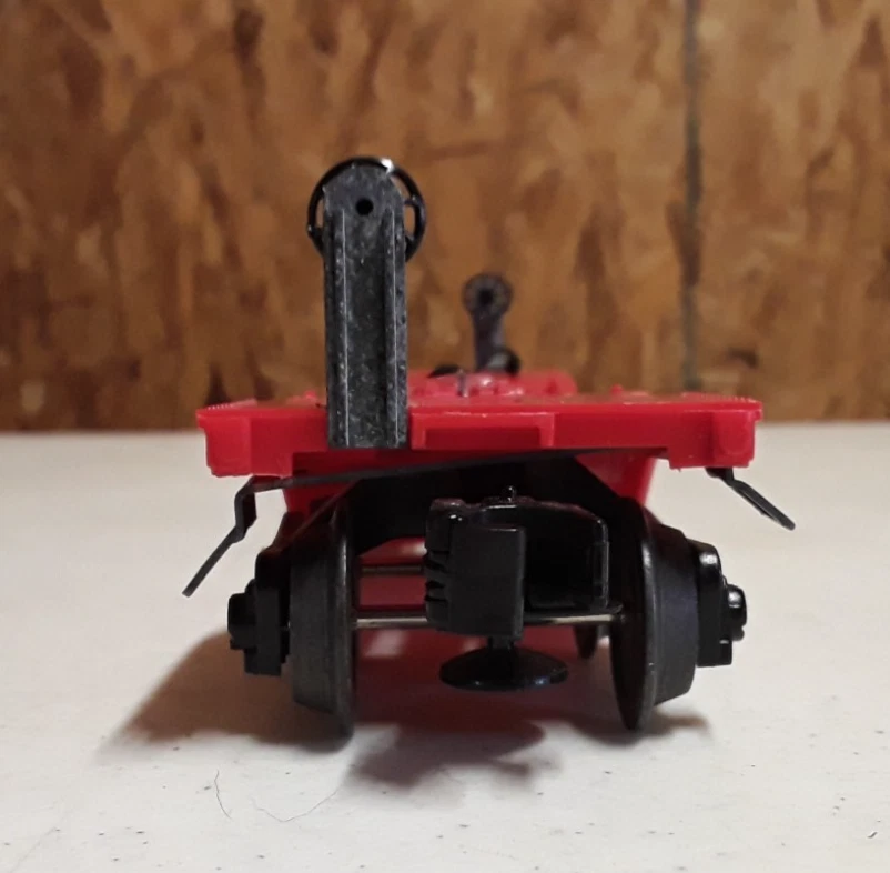 Lionel Missouri–Kansas–Texas Railroad Depressed Center Flat Car - No Box (AA-256 - Image 4 of 4