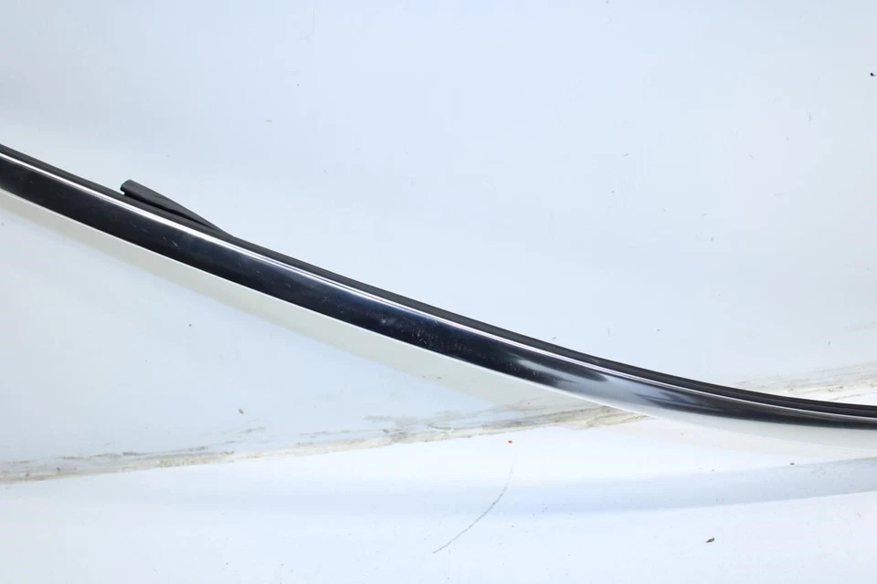 2015-2016 BMW 435i Gran Coupe xDrive Right Upper Door Reveal Molding Finisher - Image 4 of 4