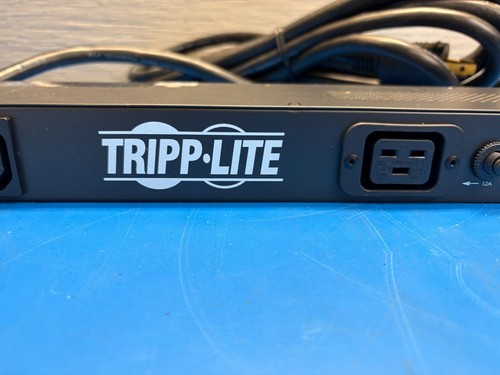 Tripp Lite PDU1230 Power Unit Rackmount 1U , 240V , 24A , 15ft, x16 C13 , x2 C19 - 第 3/16 張圖片