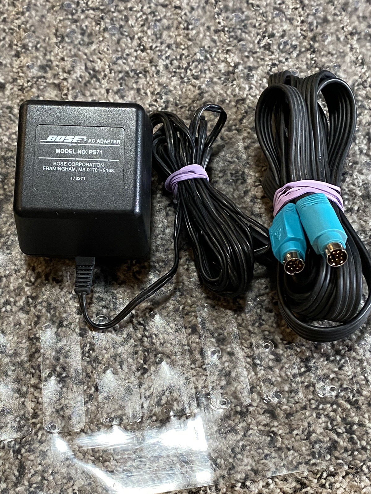 ASIS BOSE LIFESTYLE Model C1 6Disc CD Changer & M1 MultiRoom