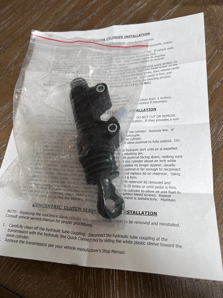 Cilindro maestro de embrague Dorman CM640121 para Mini Cooper 2002-2016 Foto 2 de 4