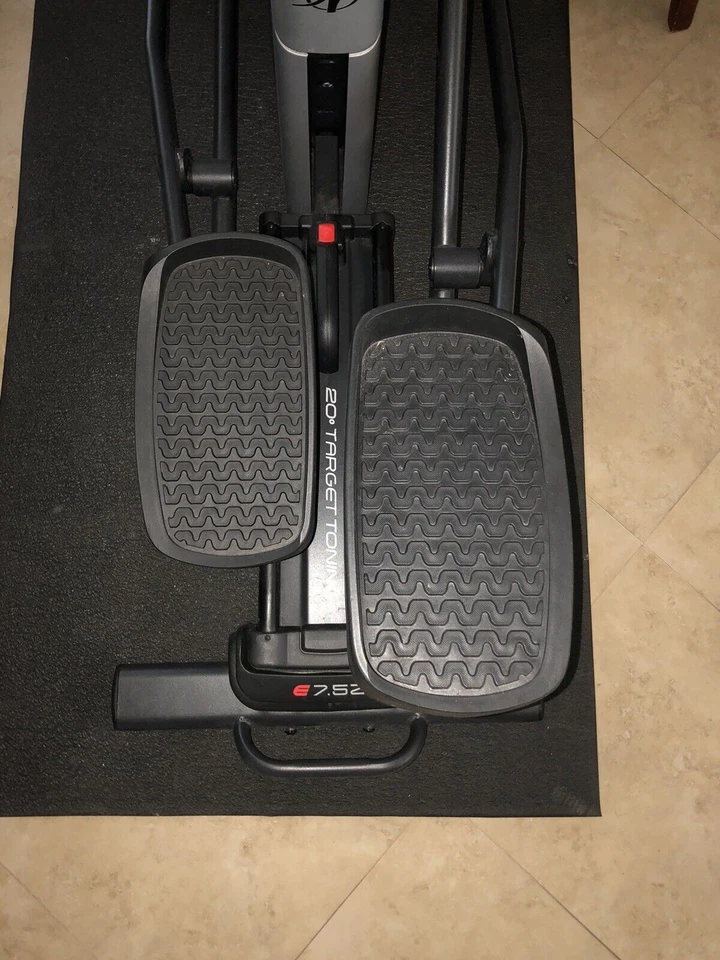 NordicTrack e7.52 Elíptica Usada En Excelente Estado Funcionando Gimnasio en Casa Foto 2 de 4