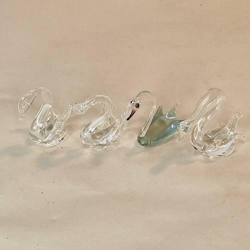 Four Blown Glass Miniature Swan Birds Animals Vintage Collectibles - Picture 2 of 11