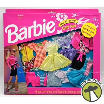 Barbie Special Fashion Gift Set 8 Complete Dress Fashions Mattel