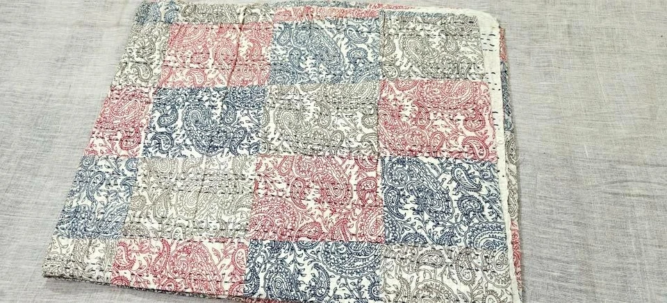 Indian Patchwork Reversible Queen Kantha Quilt Handmade Bedspread Blanket Throw - Image 3 of 4