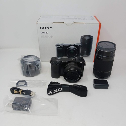 Sony Alpha A6100 fotocamera mirrorless 4K con obiettivo 16-50 mm