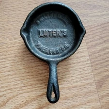 Vintage Luter's Packing Co. Smithfield Virginia Cast Iron Miniature Skillet
