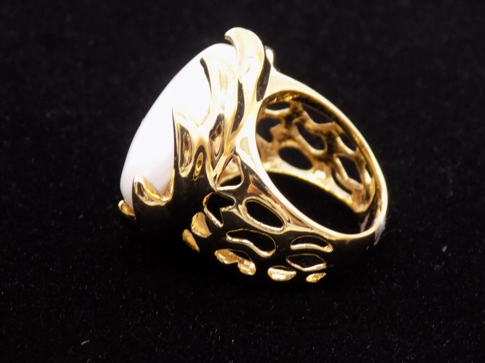 Anillo Bellezza Distintivo Blanco Madreperla Bronce Llamas Recortadas Talla 6 Foto 2 de 4