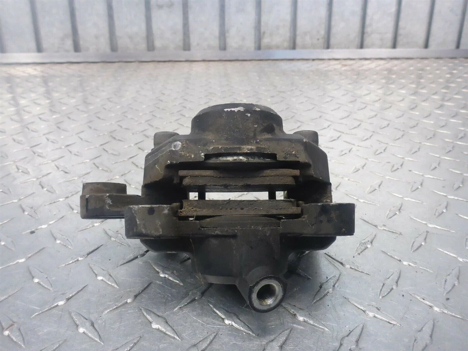 Pinza de freno trasera 83 Suzuki GS750ES GS 750 ES Foto 3 de 4