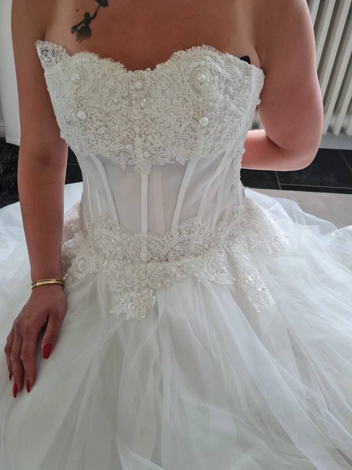 Brautkleid Hochzeitskleid Prinzessin Gr. 34 bis 38 - Bild 4 von 4