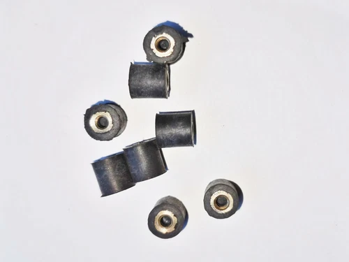 1x rubber buffer type C Ø 8x8 M3 x 3 57° shore rubber metal buffer silent block
