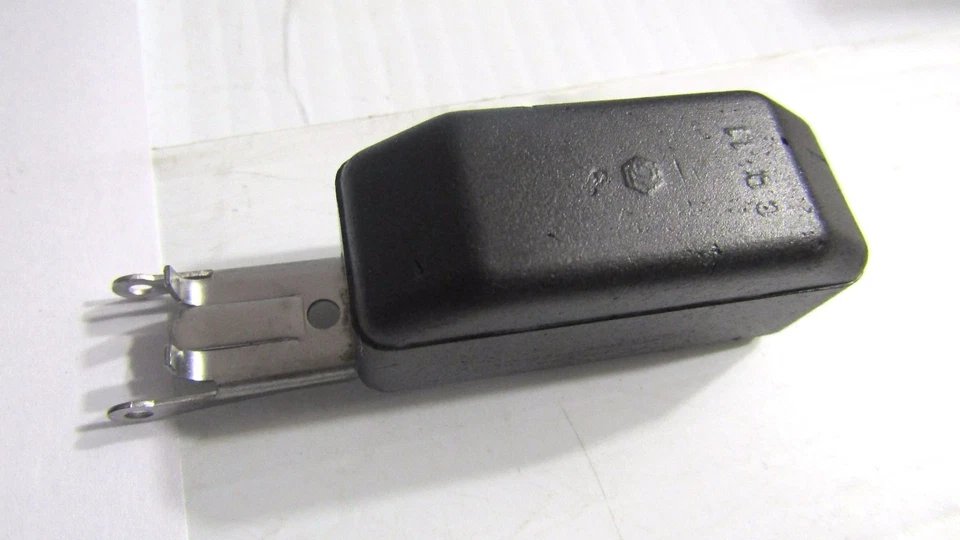 Carburador Flotador Estándar FL31 Toyota Land Cruiser Celica, Corona, Pickup Corolla  Foto 3 de 4