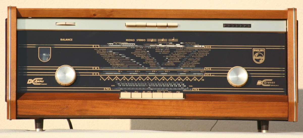 Radio Philips B5X23A/04 Table top plano stereo hifi vintage EL84